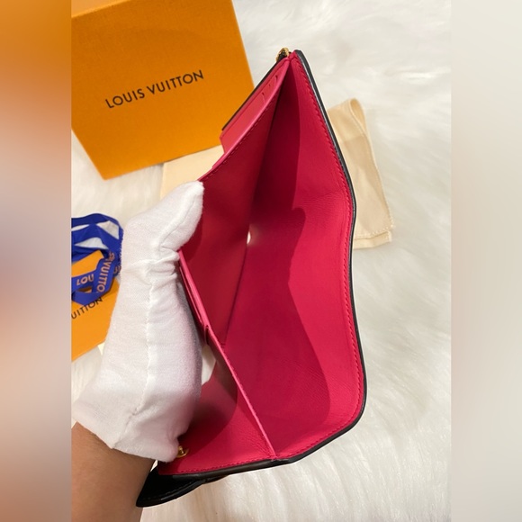 SOLD‼️Louis Vuitton Black/Pink Pont 9 Wallet - Picture 9 of 17